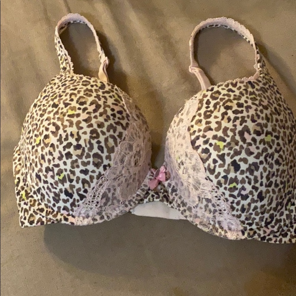 Victoria Secret Bra 32 DD
